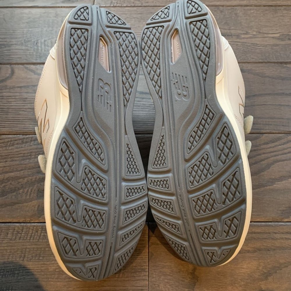 New Balance 813 V1 Hook And Loop Walking Shoe Wom… - image 6